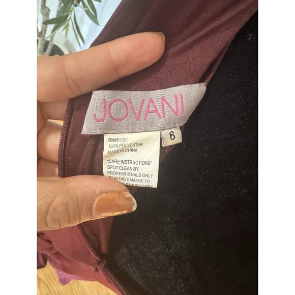 Jovani Burgundy Bateau Neck Long Prom Wedding Gown Size 6 Mermaid Tail Elegant - Picture 6 of 9